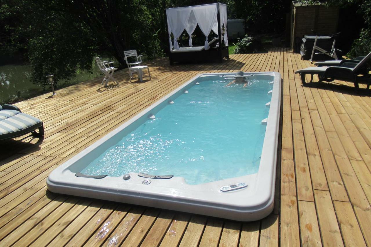 Bed and Breakfast Le Moulin Calme Luceau Екстер'єр фото